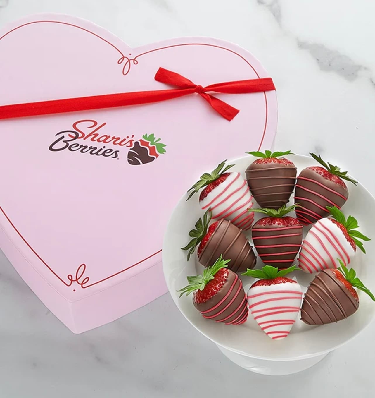 Love & Romance Strawberries  9 count  Heart  Box